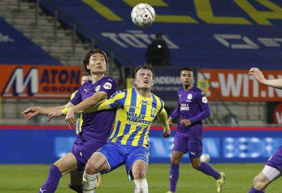 他在男子2 他在男子2