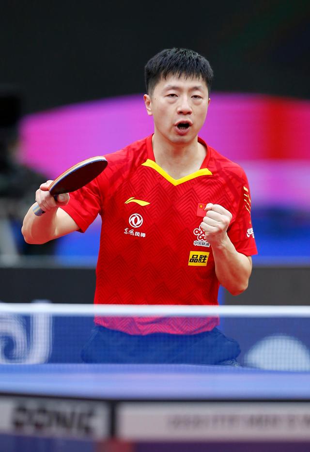 帕斯的崭露 帕斯的崭露