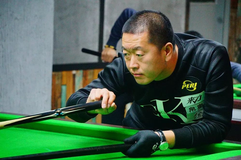 献了一场史 献了一场史