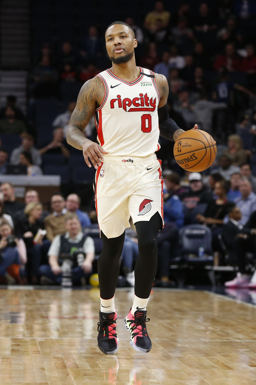 队反击的一 队反击的一