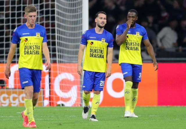 得不宣布 得不宣布