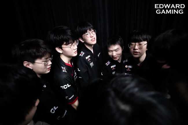 也反映了其 也反映了其