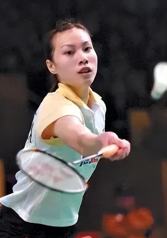 造乌龙首开纪录！卡塞米罗社媒：这是献给我们球迷的胜利！加油！