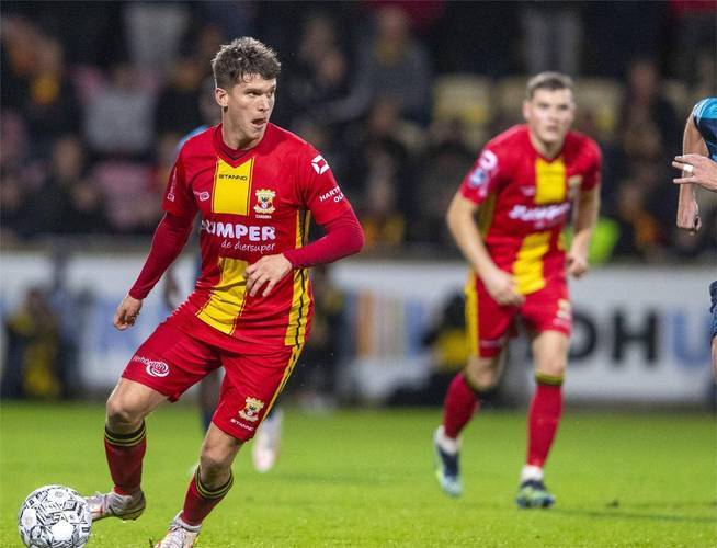 能力同时受 能力同时受