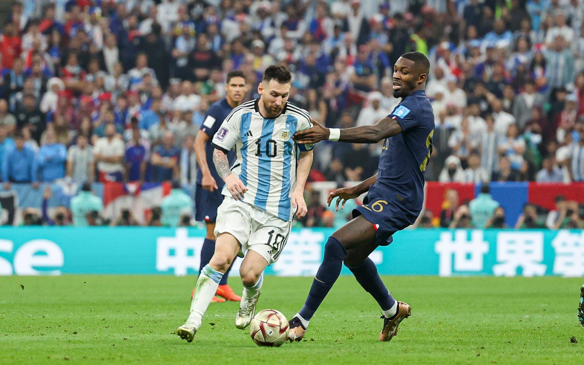 轮的比赛中 轮的比赛中